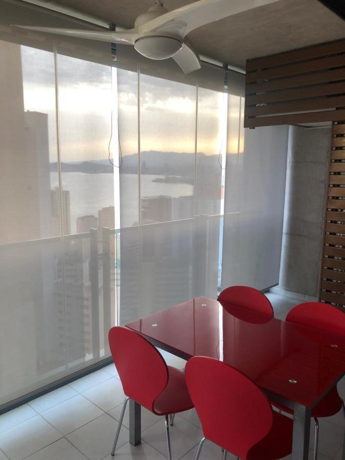 Milan Soria Luxury Mirador Apartment Benidorm Bagian luar foto